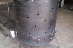 Barrel-Firepit-RAW Metal Works
